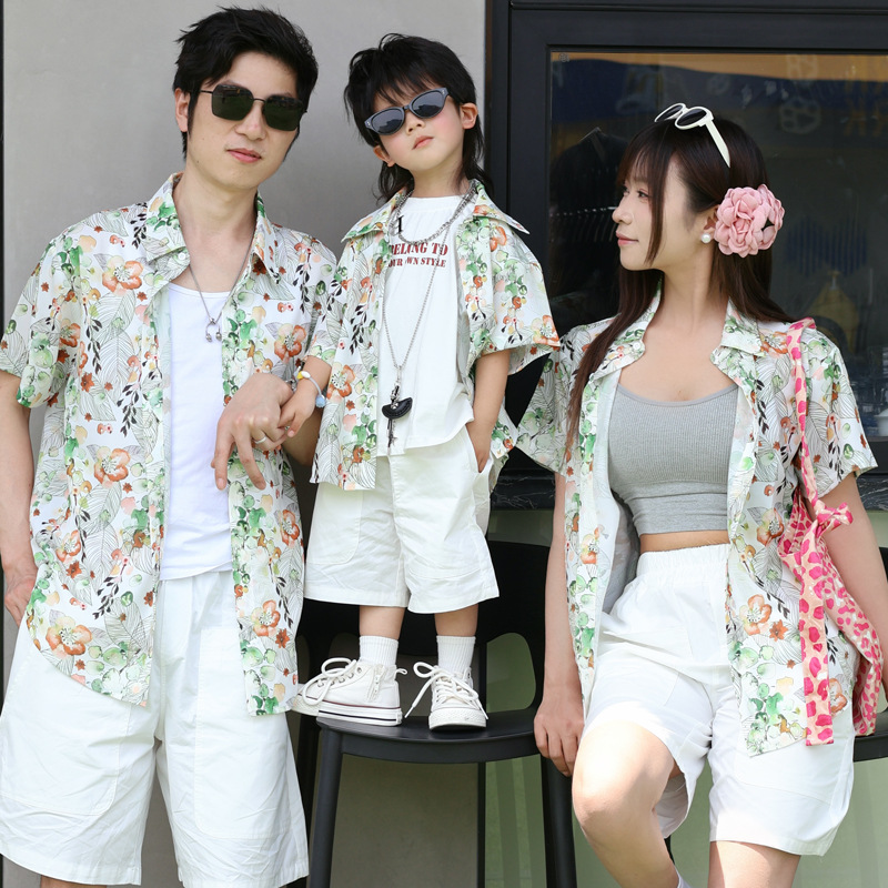 Holiday Look เสื้อเชิ้ตลายดอกไ - Plant Parent Clothing บทวิจารณ์และราคา